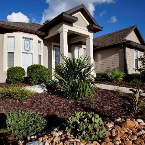 thumbnail for publication: Marketing Florida-Friendly Landscapes to Florida Homeowners